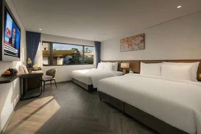 Habitación Familiar Suite con vistas a la ciudad — Sora Hotel Hanoi